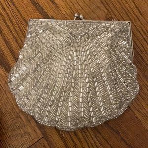 Shark mark Las Vegas Vintage Clutch with strap